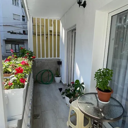 Yjeza Appartement Pogradec