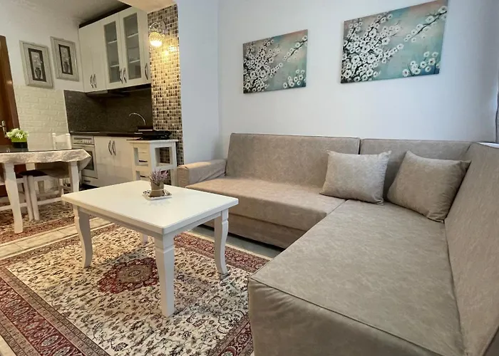 Yjeza Appartement Pogradec