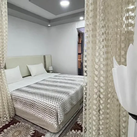 Apartment Yjeza *