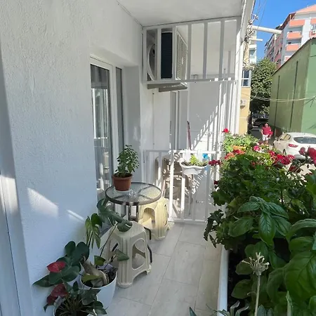 Yjeza * Pogradec