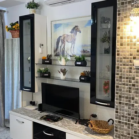 Yjeza Apartment Pogradec