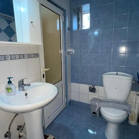Apartament Yjeza