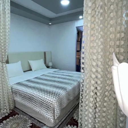 Apartment Yjeza