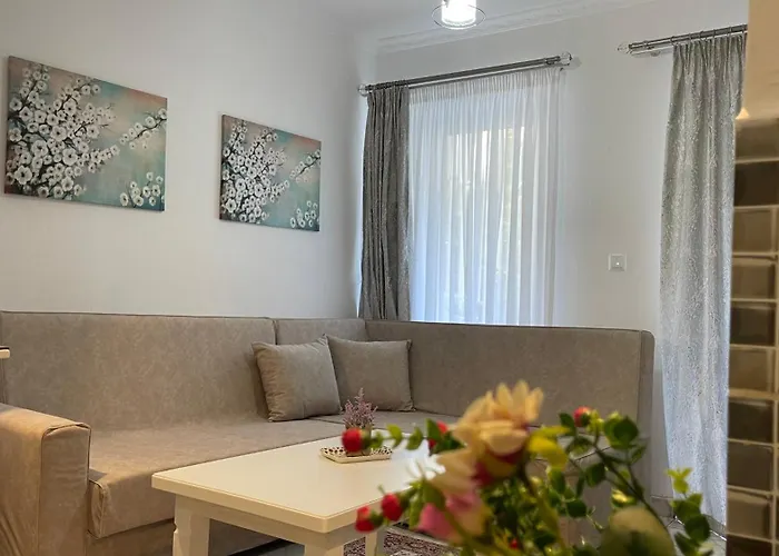 Yjeza Appartamento Pogradec