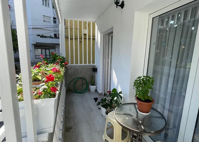 Yjeza Appartamento Pogradec